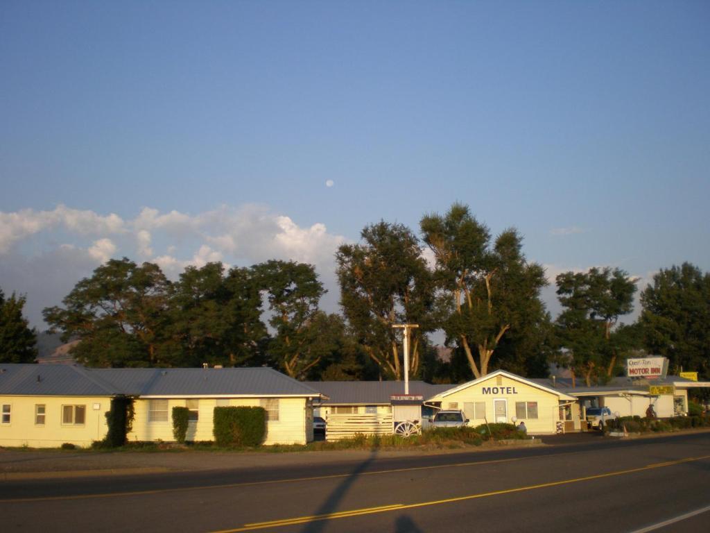 Quail Run Motor Inn La Grande Exterior photo